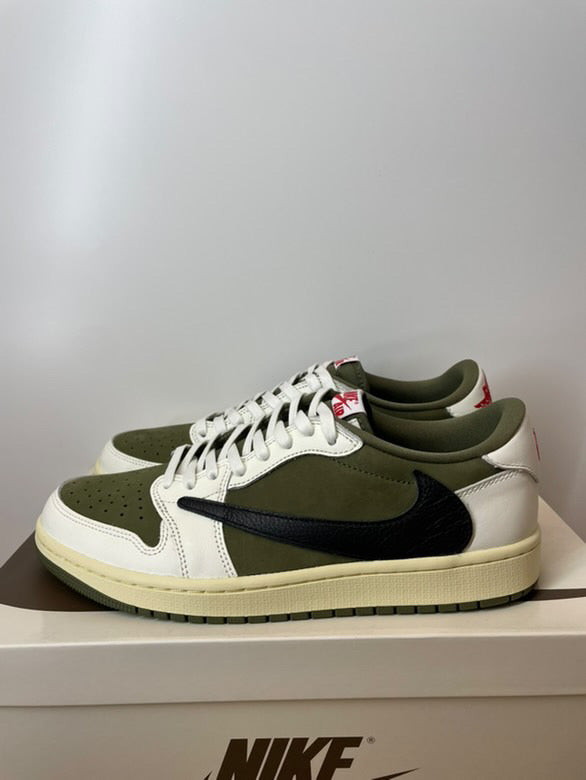 Travis Scott Medium Olive