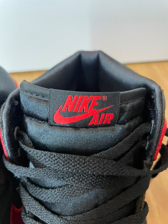 Jordan 1 High Satin Bred