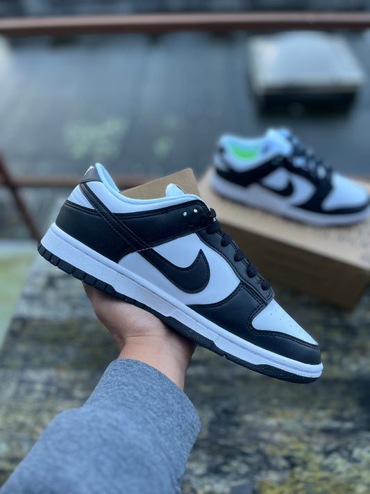 Nike Dunk Next Nature Panda